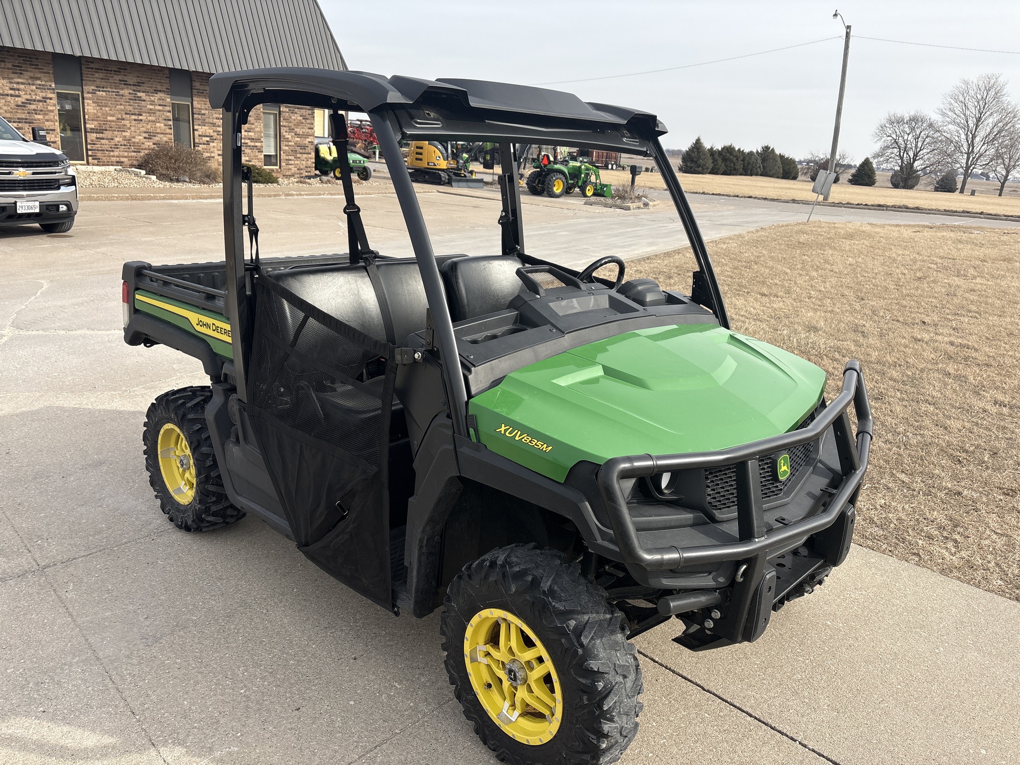  2023 John Deere XUV 835M at Heritage Tractor in Geneseo, IL