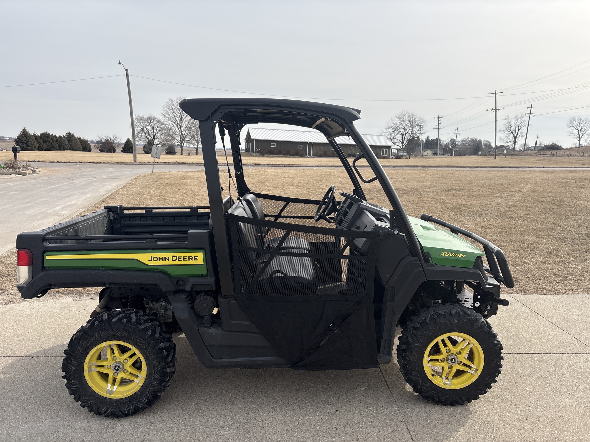  2023 John Deere XUV 835M at Heritage Tractor in Geneseo, IL