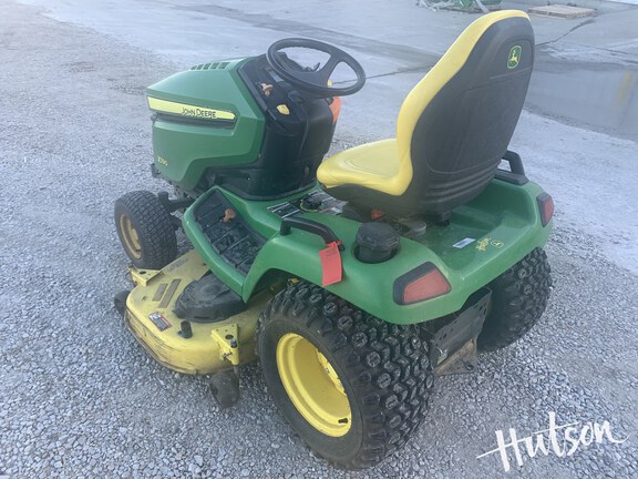 Photo of 2016 John Deere X590