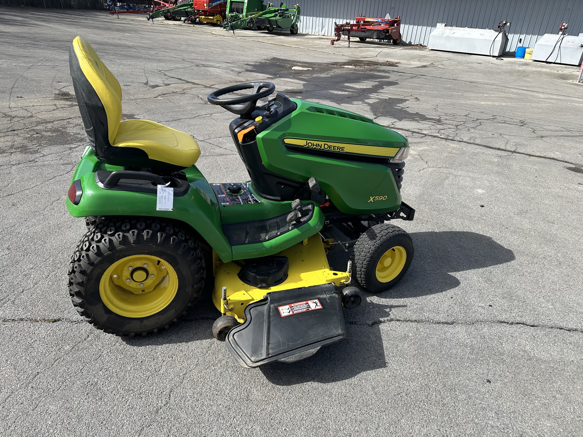2021 John Deere X590 Image 2