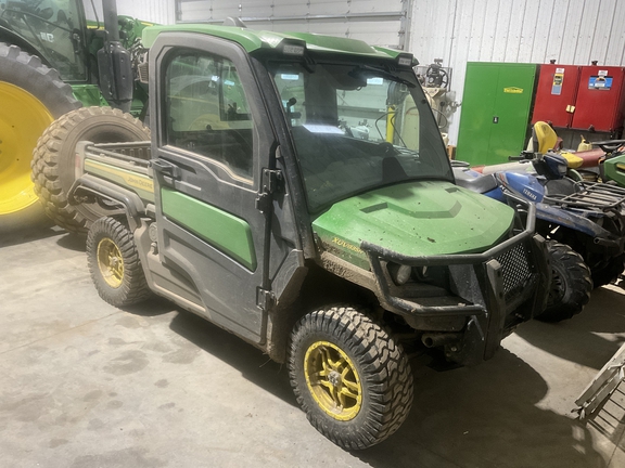  John Deere XUV 835R