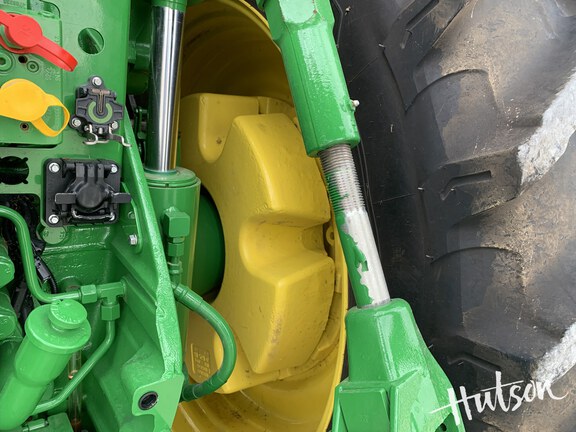 Photo of 2025 John Deere 8R 340