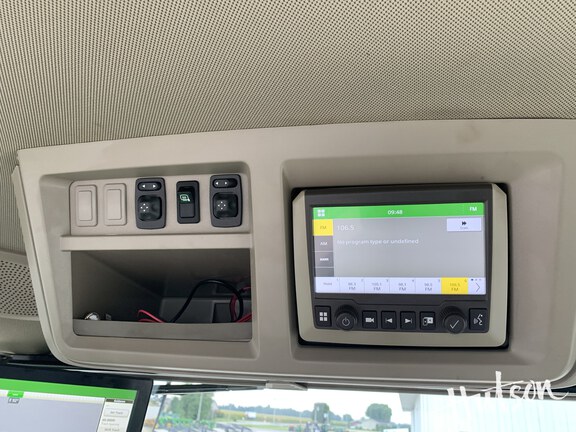 Photo of 2025 John Deere 8R 340