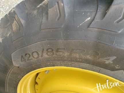 Photo of 2025 John Deere 8R 340