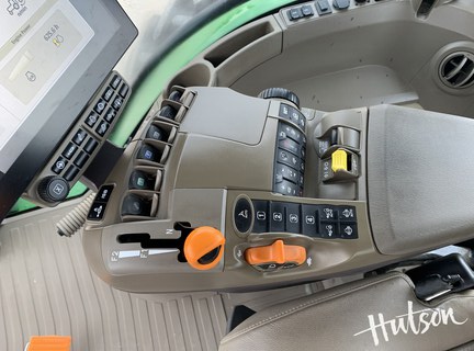 Photo of 2025 John Deere 8R 340