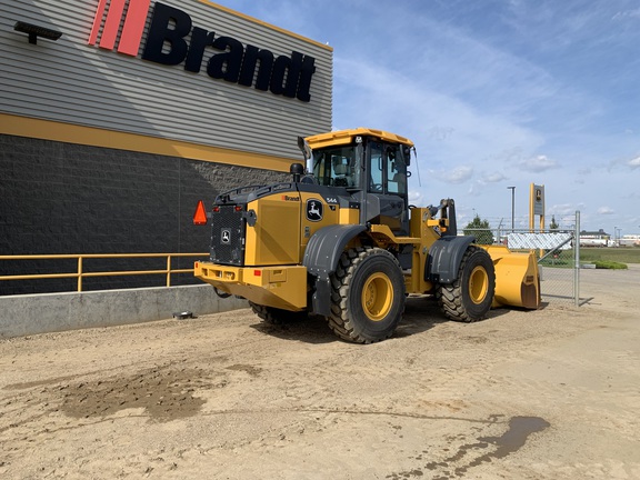 2024 John Deere 544 P