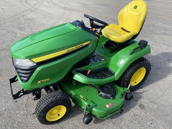 2024 John Deere X590 - Photo2