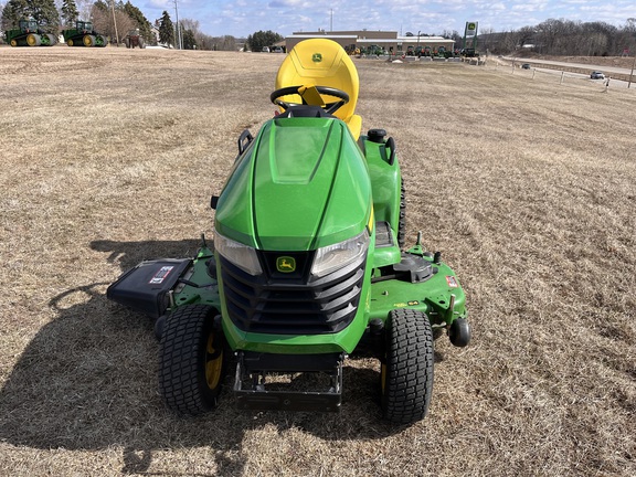 2024 John Deere X590 - Photo2