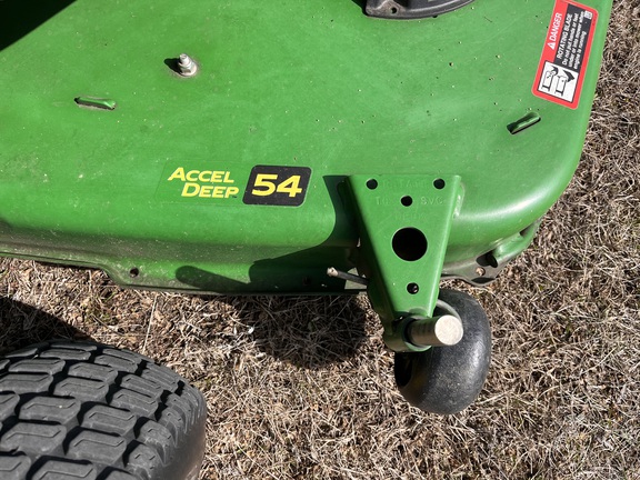 2024 John Deere X590 - Photo22
