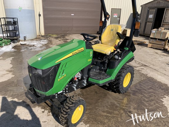 Photo of 2025 John Deere 1025R