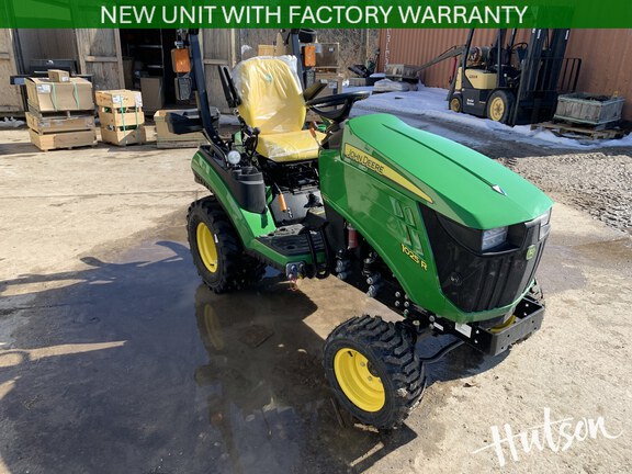 Photo of 2025 John Deere 1025R