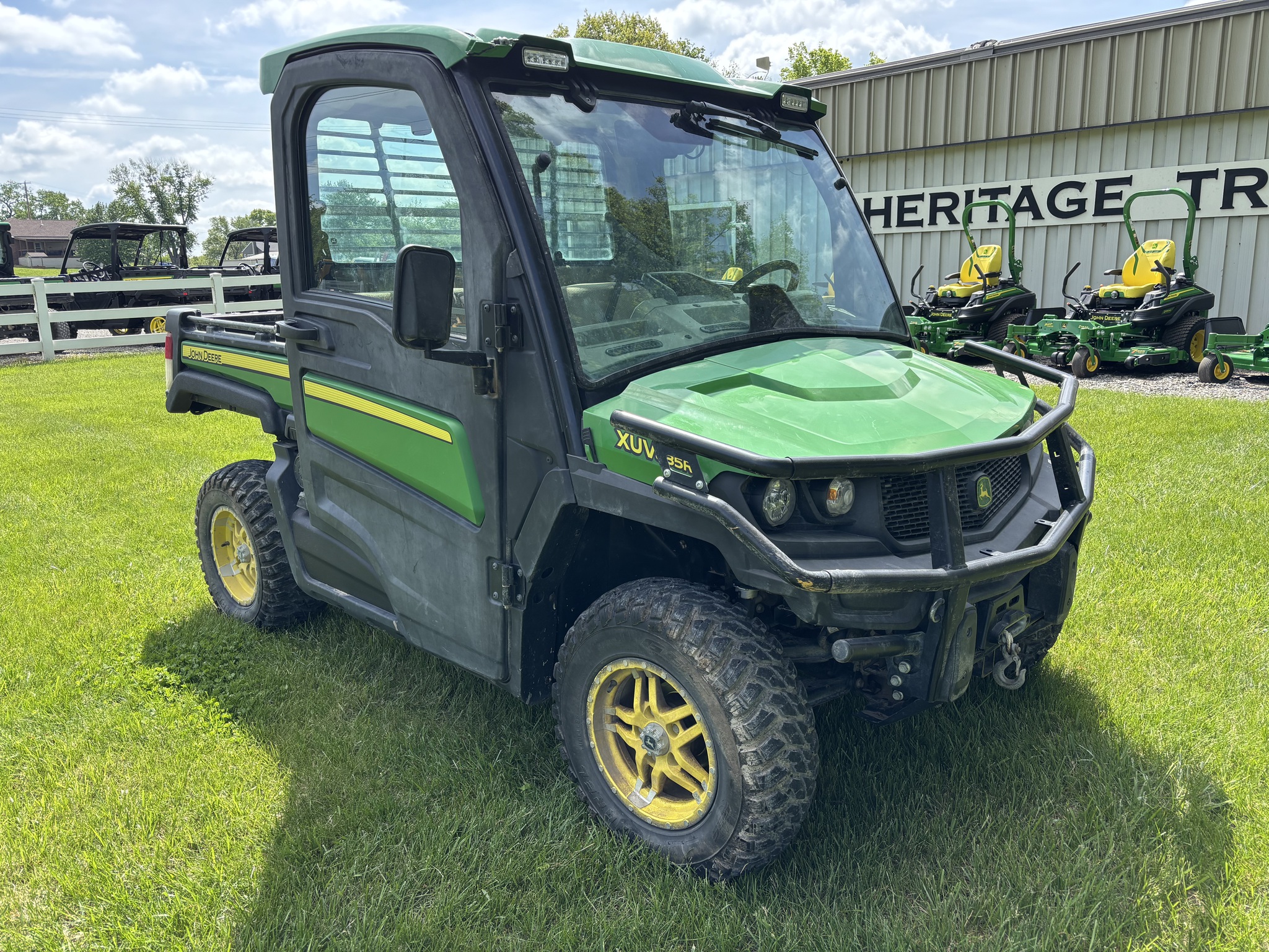  2020 John Deere XUV 835R at Heritage Tractor in Atchison, KS