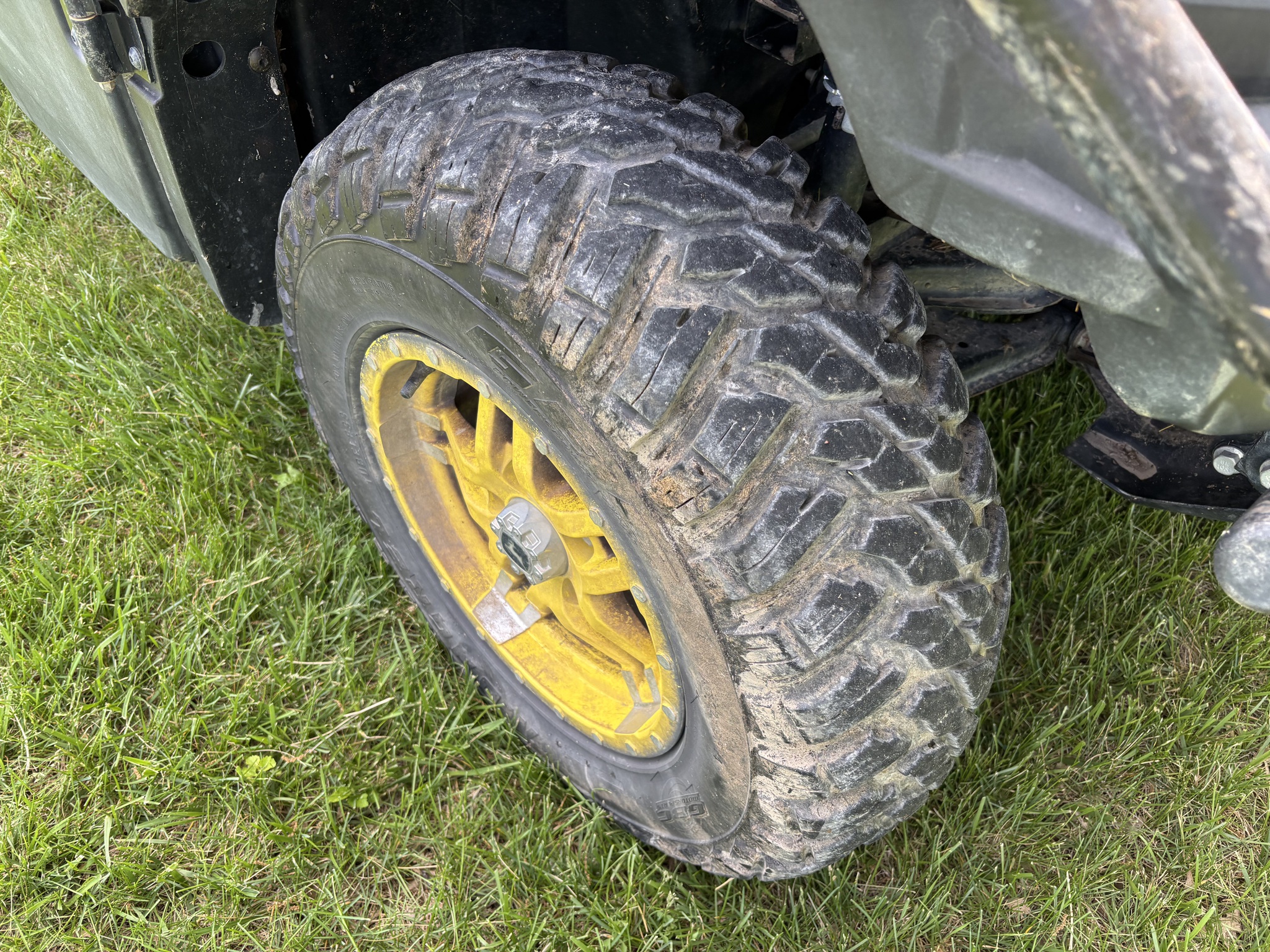  2020 John Deere XUV 835R at Heritage Tractor in Atchison, KS