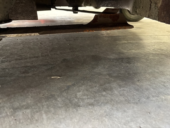 Used 2017 Ferri Is2100z Zero Turn Mowers at Koenig Equipment in Oxford, OH - Photo9