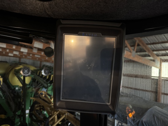 2014 RoGator RG900 - Photo7