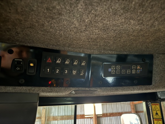 2014 RoGator RG900 - Photo4