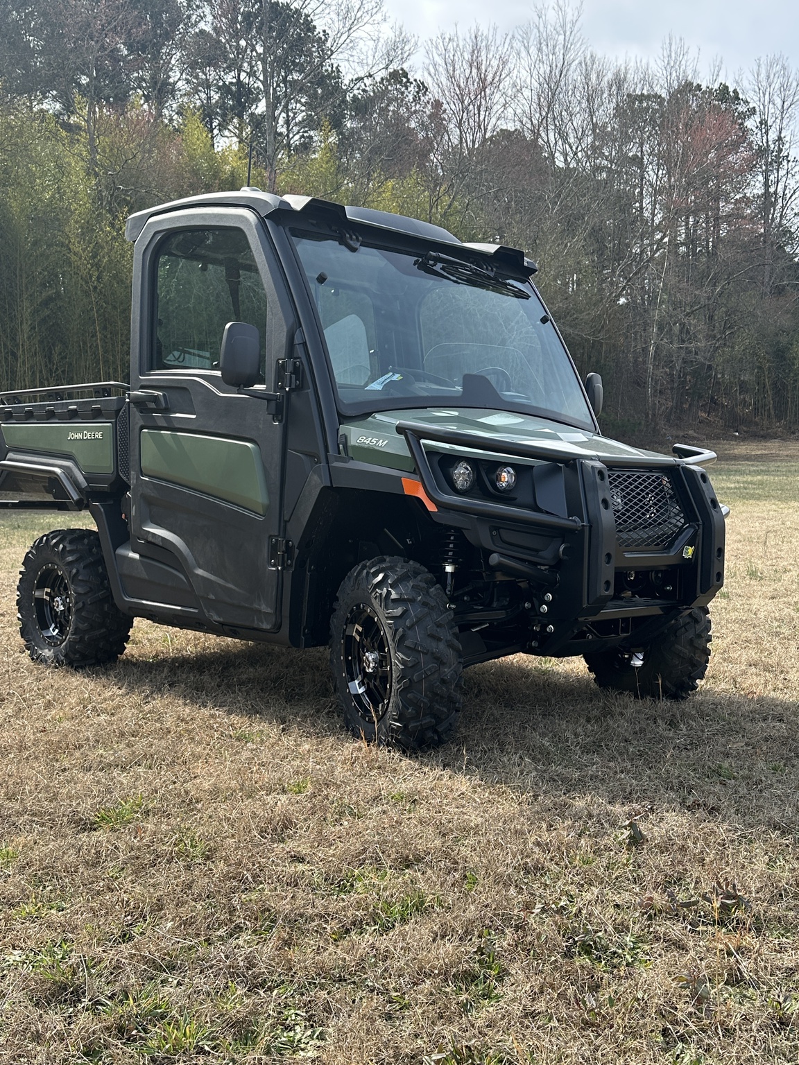 2026 John Deere XUV 845M HVAC Cab Image 1