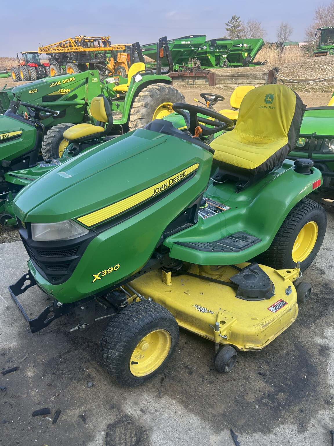 2017 John Deere X390 Image 1