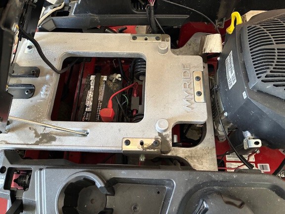 Used 2023 Toro TimeCutter 75756 Zero Turn Mowers at Koenig Equipment in Greensburg, IN - Photo6