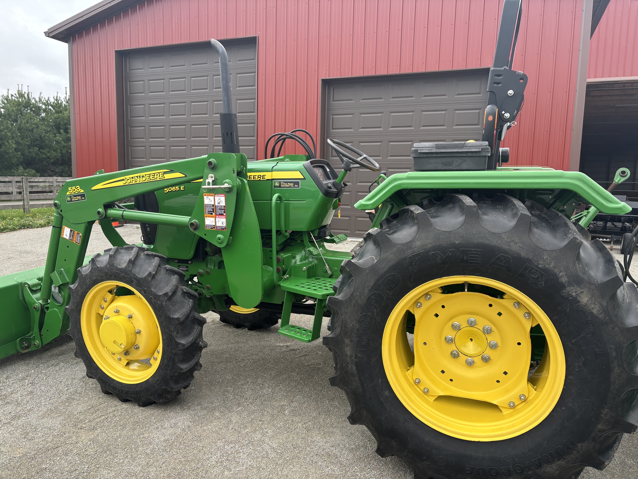 Used 2012 John Deere 5065E Utility Tractors at Koenig Equipment in Germantown, OH - PhotoXL6