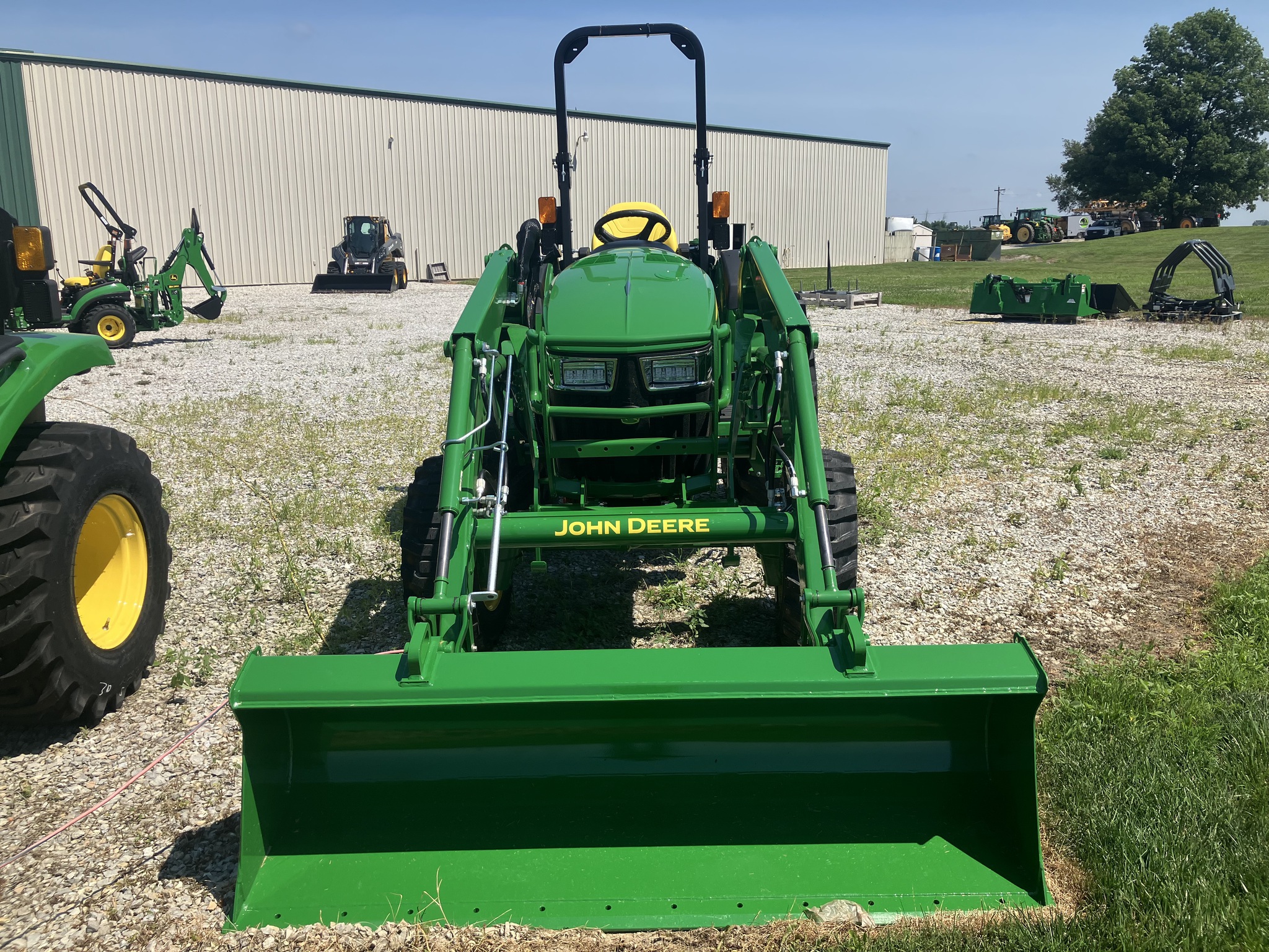 New In-Stock 2026 John Deere 4052R Compact Utility Tractors at Koenig Equipment in Greenville, OH - PhotoXL7