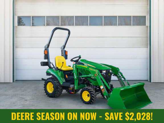 John Deere 1023E Tractor + Loader
