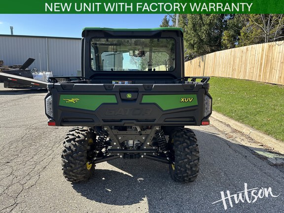 Photo of 2025 John Deere XUV 875R Premium Cab Diesel