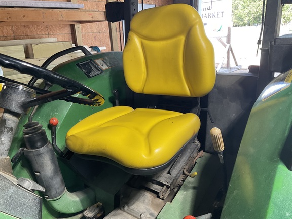 Photo of 1993 John Deere 5300