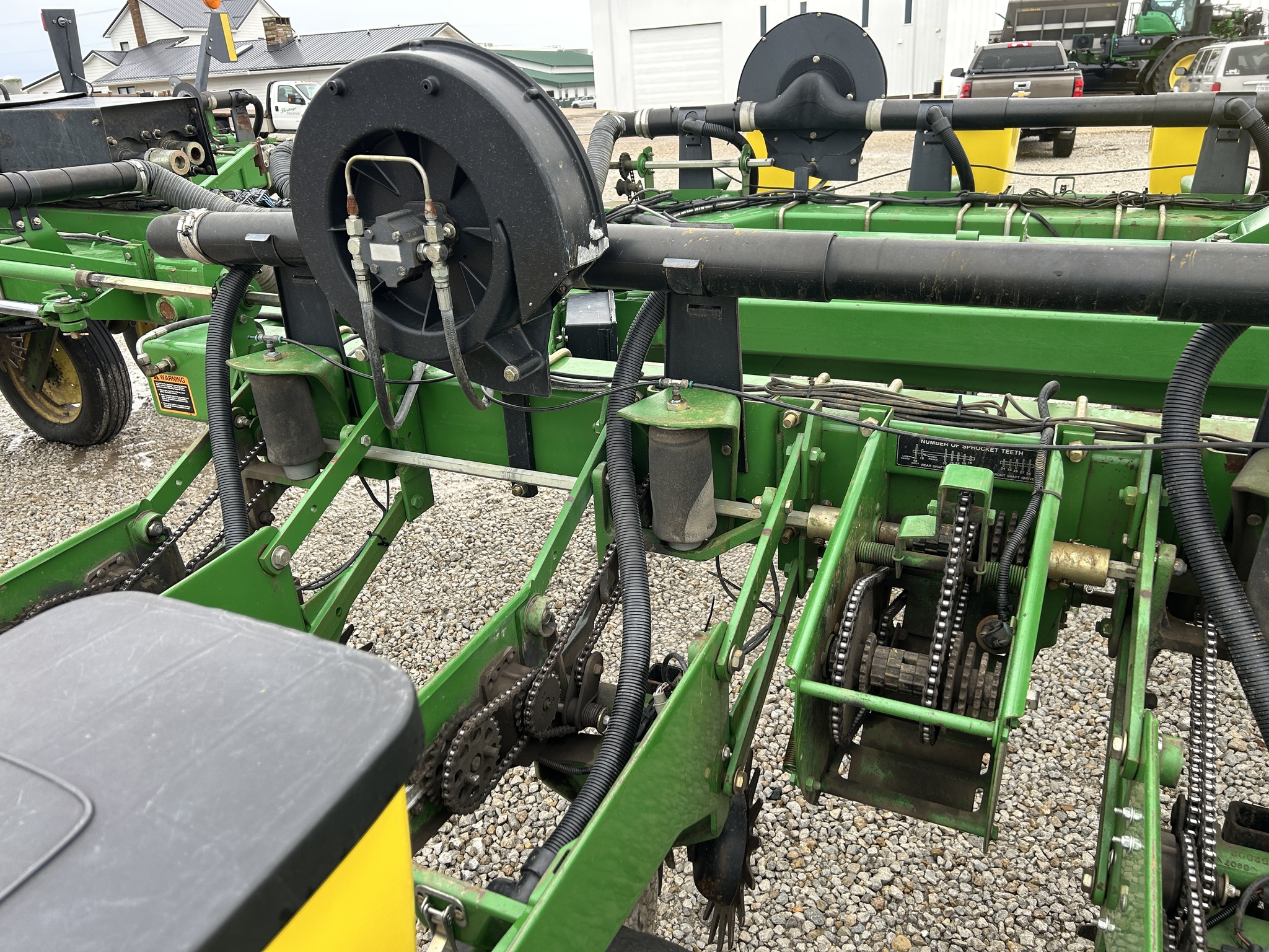  1998 John Deere 1770 at Heritage Tractor in Roanoke, IL