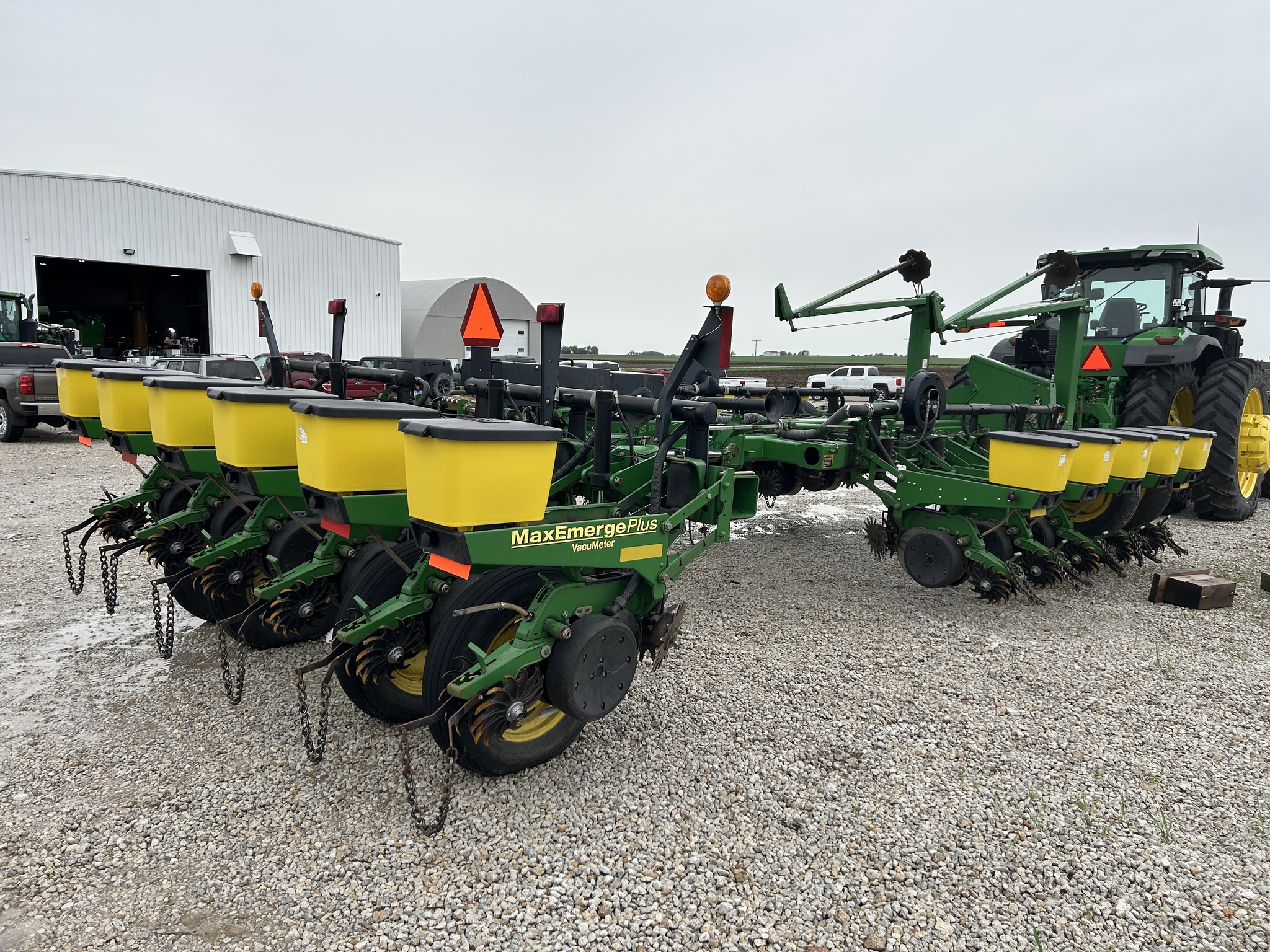  1998 John Deere 1770 at Heritage Tractor in Roanoke, IL