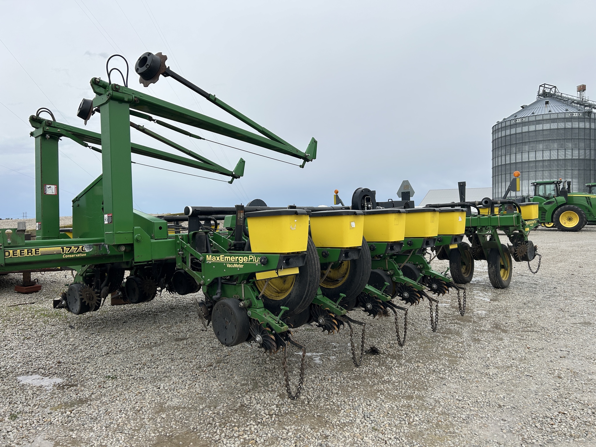  1998 John Deere 1770 at Heritage Tractor in Roanoke, IL