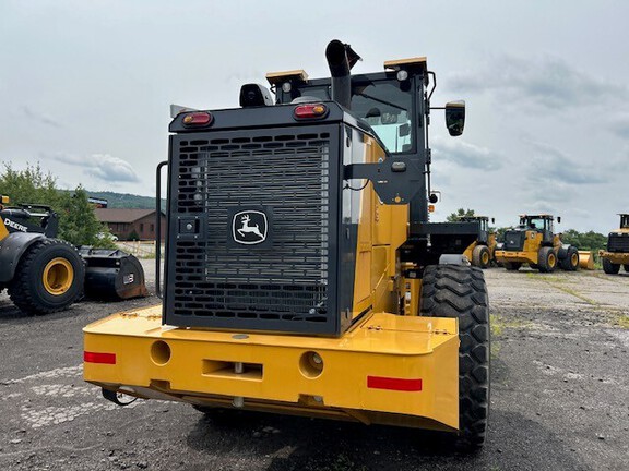 2024 John Deere 544 G