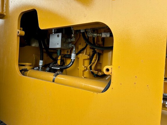2024 John Deere 544 G
