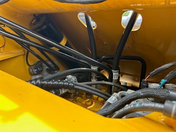 2024 John Deere 544 G