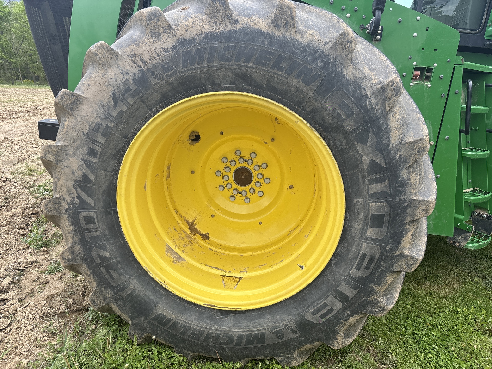 Used 2017 John Deere 9470R Articulated 4WD Tractors at Koenig Equipment in Urbana, OH - PhotoXL8