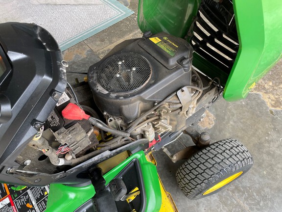 Photo of 2016 John Deere X580