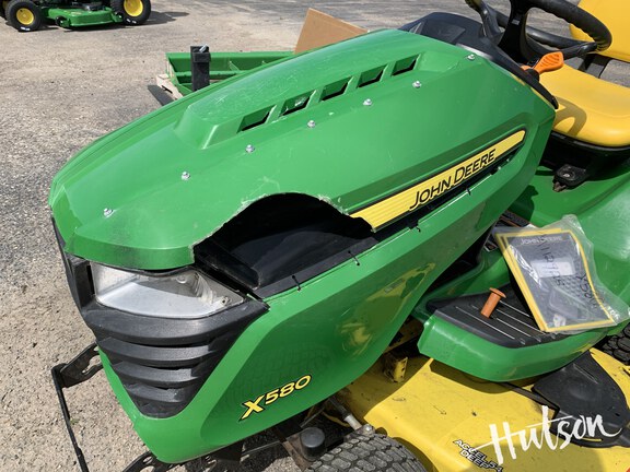 Photo of 2016 John Deere X580