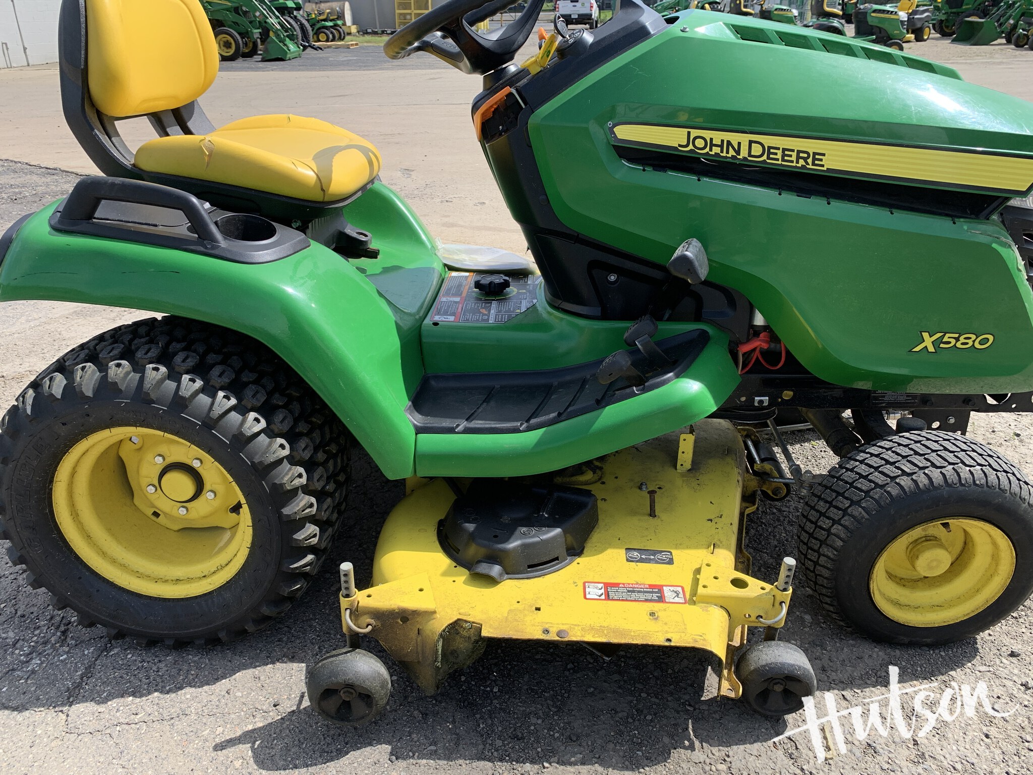 2016 John Deere X580