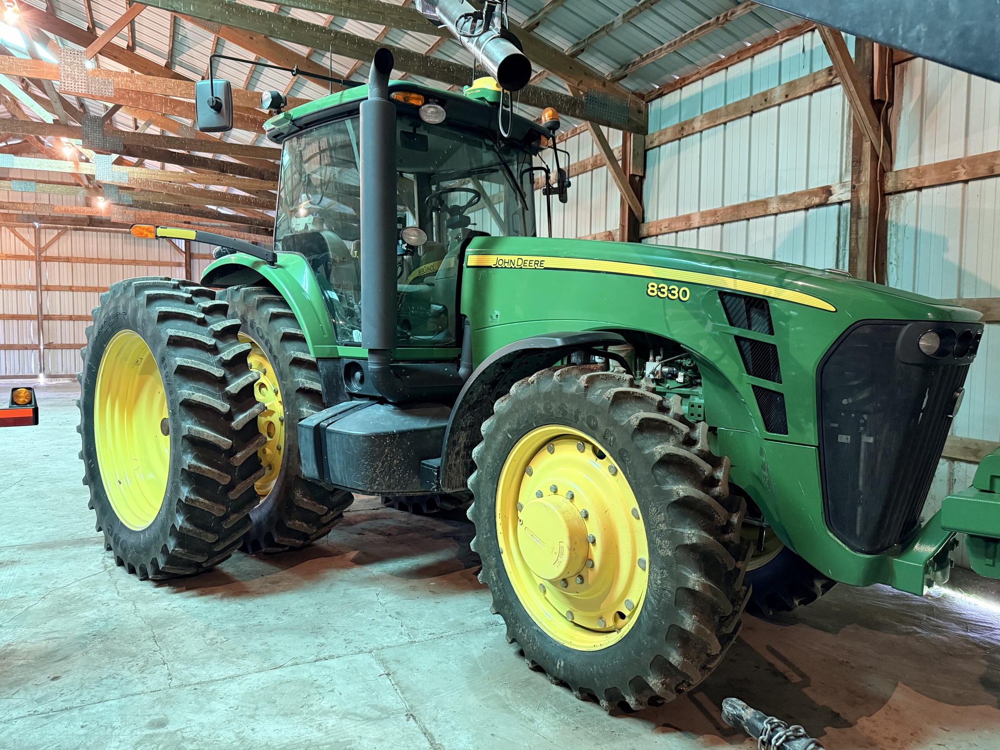 2009 John Deere 8330 Image 1