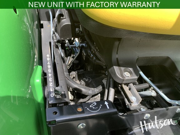 Photo of 2025 John Deere 3025E