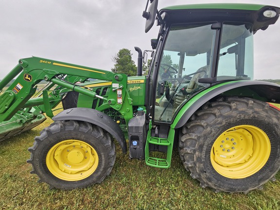 Photo of 2024 John Deere 5095M