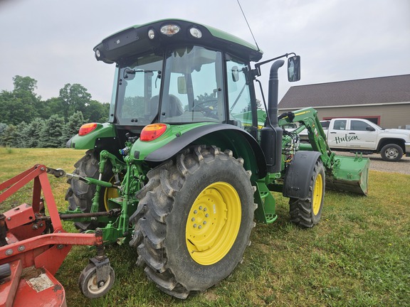 Photo of 2024 John Deere 5095M