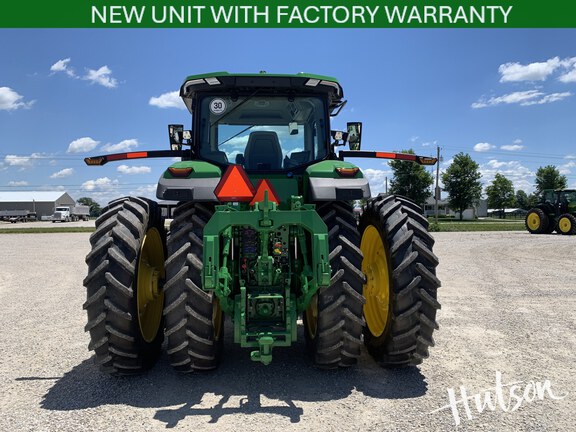 Photo of 2025 John Deere 8R 370