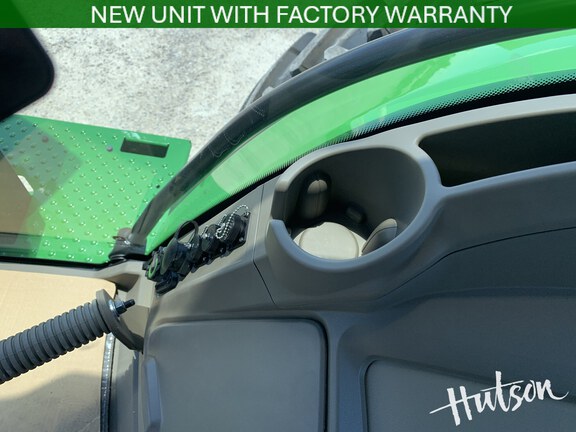Photo of 2025 John Deere 8R 370