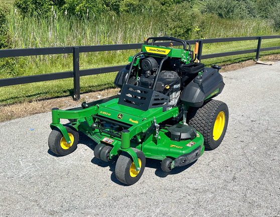 2024 John-Deere Q850M