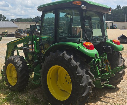 2023 John Deere 5075E