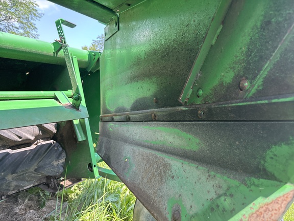 Used 2000 John Deere 925 Mower Conditioners at Koenig Equipment in Oxford, OH - Photo4