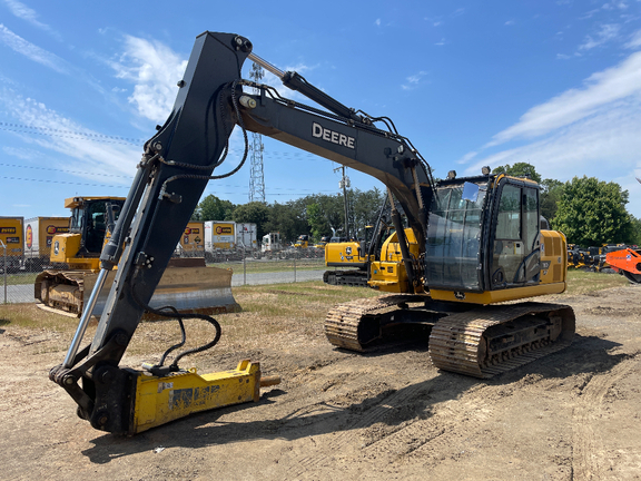 Photo of a 2023 John Deere 130 P