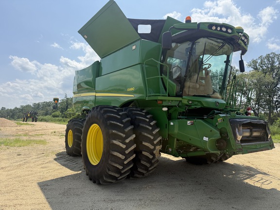 2012 John Deere S680