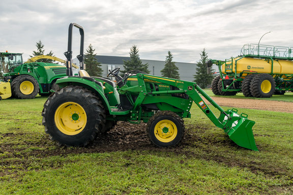 Used 2024 John Deere 4044M Compact Utility Tractors at Horizon Ag & Turf in Westlock, AB - Photo2